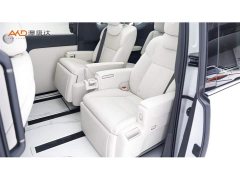 Li Auto MEGA Home Family Edition - ფოტო 7