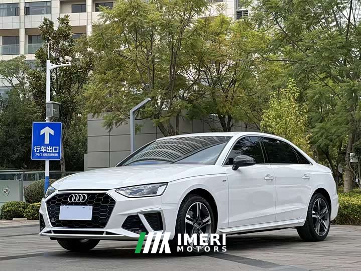 Audi A4L 2020 40 TFSI Luxury Sport - ავტომობილი ჩინეთიდან