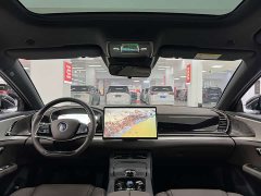 BYD 2022 Han DM-i 121KM Honor Edition - ფოტო 8
