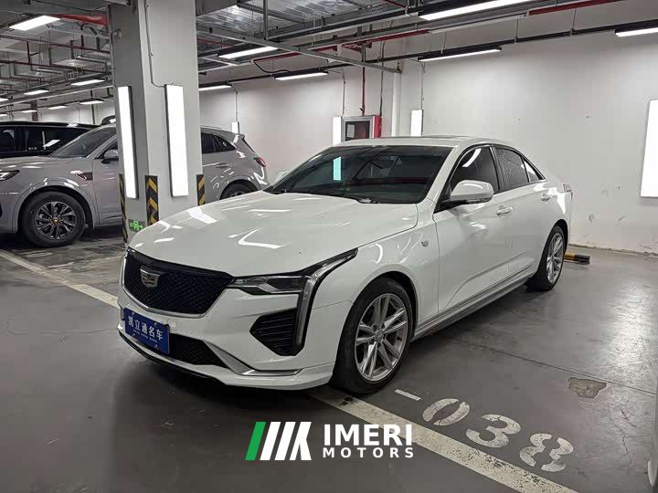 Cadillac CT4 28T Fashion Edition