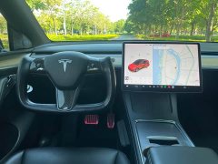 Tesla Model Y Standard Range RWD - ფოტო 15