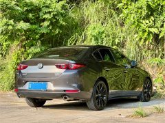 Mazda 3 Axela 2022 2.0L Auto Obsidian Shining Edition - ფოტო 6