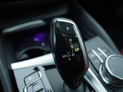 BMW 5 Series 530Li xDrive M Sport Package - ფოტო 9