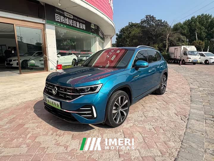 Volkswagen Taos 380TSI AWD R-Line Pro Smart Edition