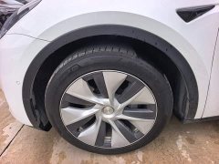 Tesla Model Y Standard Range RWD - ფოტო 7