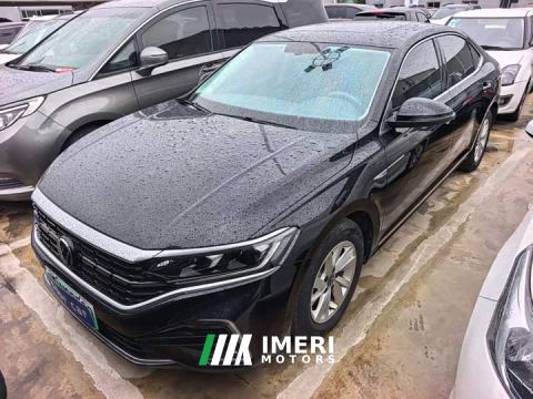 2022 Volkswagen Passat Plug-in Hybrid 430PHEV Hybrid Business Edition
