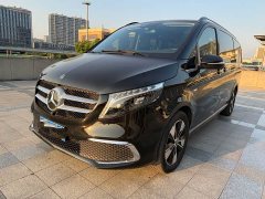 Mercedes-Benz V-Class 2022 V 260 Luxury Edition - ფოტო 1