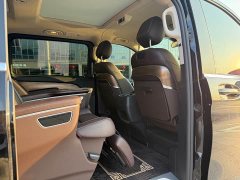 Mercedes-Benz V-Class 2022 V 260 Luxury Edition - ფოტო 8