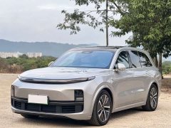 Li Auto L8 Pro - ფოტო 1