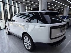 Land Rover Range Rover 3.0L V6 400PS Extended Wheelbase Prestige Edition - ფოტო 20