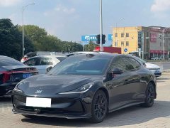 IM Motors Zhiji L6 Max Standard Edition - ფოტო 1