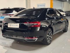 Skoda Superb TSI280 DSG Prestige - ფოტო 10