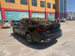 Volkswagen Sagitar 300TSI DSG Excellence Edition - ფოტო 3