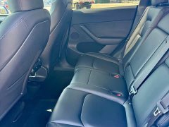 Tesla Model Y Rear-Wheel Drive - ფოტო 10