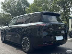 IM Motors Zhiji LS8 52 Max Luxury Six-Seater - ფოტო 9