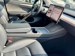 Tesla Model Y Rear-Wheel Drive - ფოტო 8