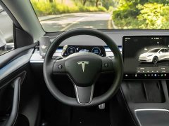Tesla Model Y 2023 Rear-Wheel Drive - ფოტო 10