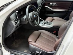 BMW 3 Series 325i M Sport Night Edition Package - ფოტო 4