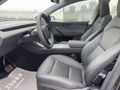 Tesla Model Y Rear-Wheel Drive - ფოტო 10