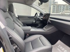 Tesla Model Y Rear-Wheel Drive - ფოტო 11