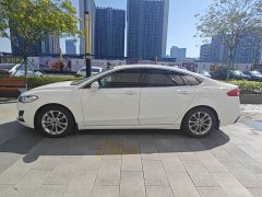 Ford Mondeo 2020 EcoBoost 180 Fashion - ფოტო 2