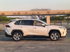 Toyota RAV4 2022 2.0L CVT FWD Fashion Plus - ფოტო 4