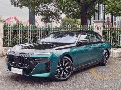 BMW i7 M70L 2023 M70L - ფოტო 1