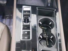Volkswagen Viloran 330TSI Business Edition - ფოტო 8