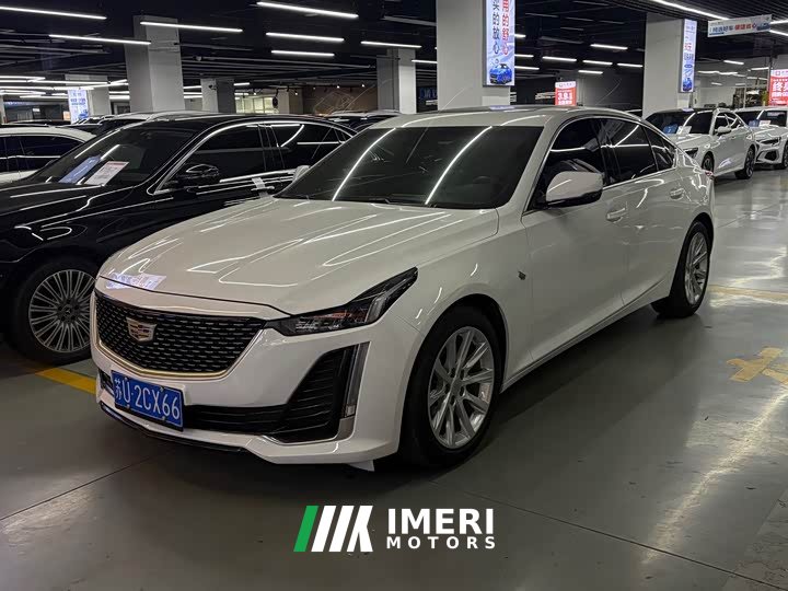 Cadillac CT5 28T Fashion Edition
