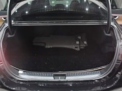 Mercedes-Benz E-Class New Energy 2024 E 350 e L Plug-in Hybrid Sedan - ფოტო 13