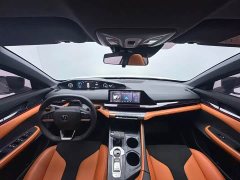 Changan UNI-V 2.0T Leading Speed Edition - ფოტო 4