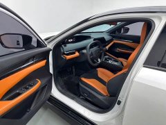 Changan UNI-V 2.0T Leading Speed Edition - ფოტო 5