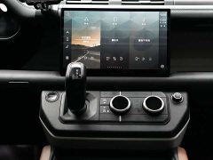 Land Rover Defender Facelift 110 3.0T P400 X-DYNAMIC HSE - ფოტო 19
