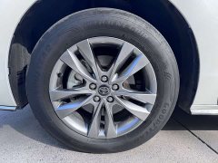 Toyota Sienna 2.5L Hybrid AWD Premium - ფოტო 10