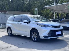 Toyota Sienna 2.5L Hybrid AWD Premium - ფოტო 5