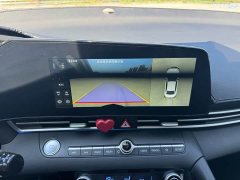 Hyundai Elantra 1.5L CVT Luxury - ფოტო 11