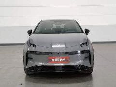 Zeekr X Five-Seat Rear-Wheel Drive - ფოტო 3
