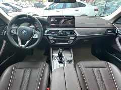 BMW 5 Series 530Li Premier Luxury Package - ფოტო 9