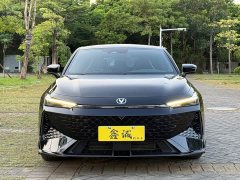 Changan UNI-V 1.5T Premium Sport - ფოტო 3