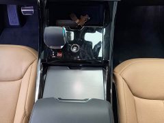 Land Rover Range Rover Sport 400PS Dynamic SE - ფოტო 11