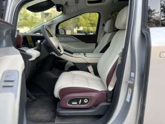 XPeng X9 BEV 710 AWD Ultra - ფოტო 4