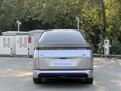 XPeng X9 BEV 710 AWD Ultra - ფოტო 9