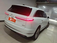 Nio Lerado L90 Max Six-Seater - ფოტო 8