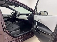 Toyota Corolla 2022 Hybrid 1.8H E-CVT Luxury - ფოტო 10