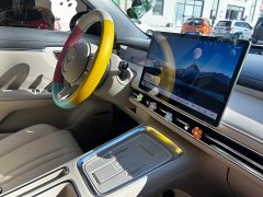 Wuling Bingguo S 325km Deluxe Edition - ფოტო 14