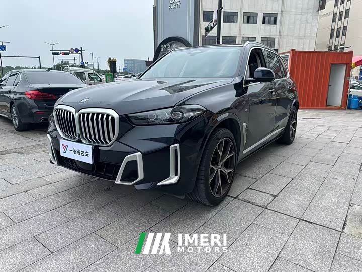 BMW X5 2023 xDrive 30Li M Sports Package - ავტომობილი ჩინეთიდან