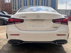 Mercedes-Benz A-Class 2020 Facelift A 200 L Sport Sedan Fashion Edition - ფოტო 3