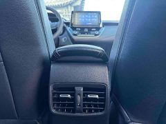 Toyota Corolla 1.8L CVT Luxury - ფოტო 18