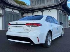 Toyota Corolla 1.8L CVT Luxury - ფოტო 6