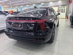FAW Hongqi H5 PHEV 130 Super Hybrid Edition - ფოტო 4